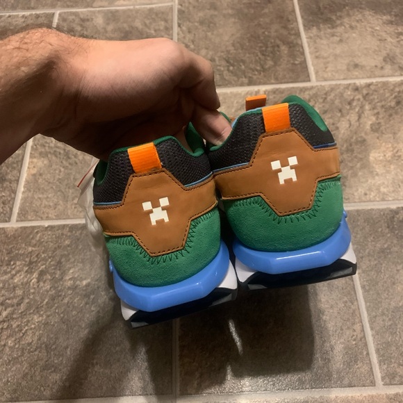 Puma x Minecraft City Rider Minecraft Edition 385748-01 | Men's Shoes Size 10.5 - Picture 8 of 9